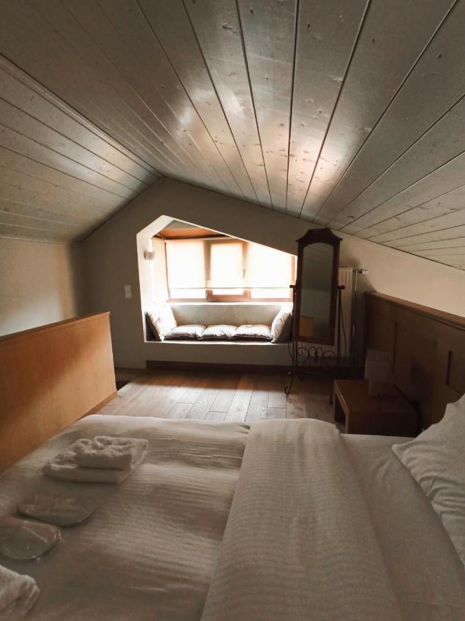 Guesthouse Vasiliki Steni Dhirfios Exterior photo